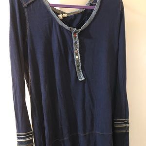 Long sleeve tunic